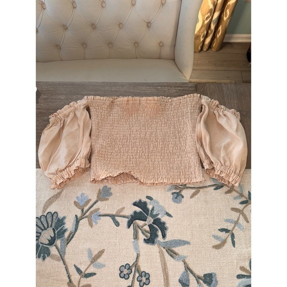 INTERMIX
Marissa Smocked Puff Sleeve Top L - Picture 11 of 11